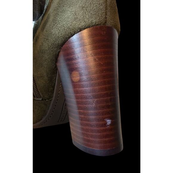 Tommy Hilfiger Olive Green Faux Suede Lined Ankle Boots Sz 6M Gold Accents Boho - Picture 7 of 9